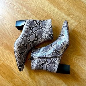 Vince snake lanica boots